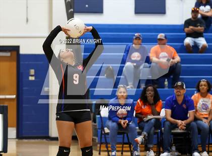Thumbnail 2 in Hardee @ McKeel Academy (FHSAA 4A District 8 - Quarterfinals) photogallery.