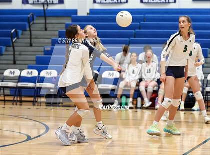 Thumbnail 1 in Hardee @ McKeel Academy (FHSAA 4A District 8 - Quarterfinals) photogallery.