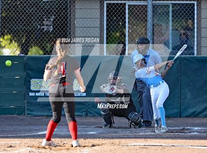 Thumbnail 3 in Aragon vs Hillsdale (Chanteloup) photogallery.