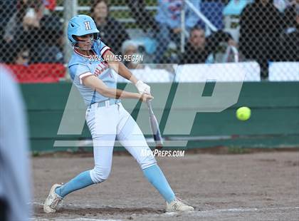 Thumbnail 3 in Aragon vs Hillsdale (Chanteloup) photogallery.