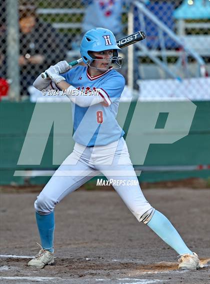 Thumbnail 3 in Aragon vs Hillsdale (Chanteloup) photogallery.