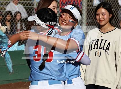 Thumbnail 1 in Aragon vs Hillsdale (Chanteloup) photogallery.