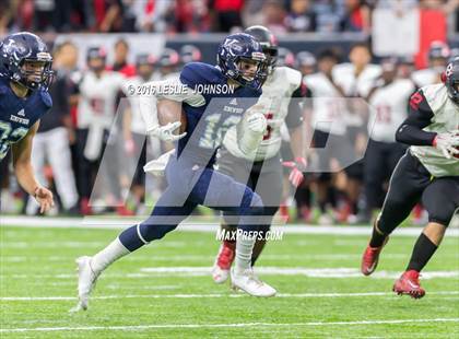 Thumbnail 1 in Clear Brook vs. Kingwood (6A Bi-District Playoff) photogallery.