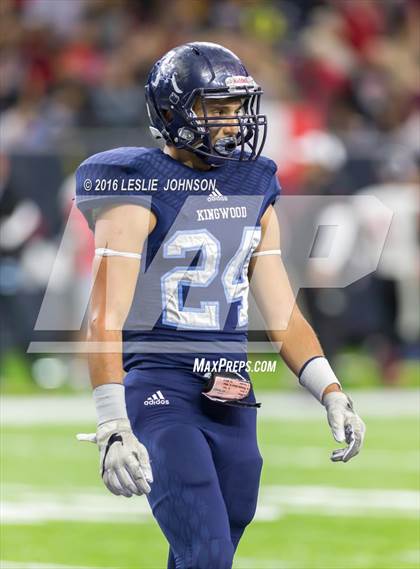 Thumbnail 3 in Clear Brook vs. Kingwood (6A Bi-District Playoff) photogallery.