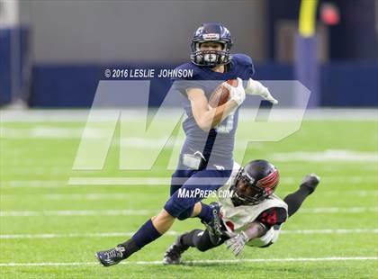 Thumbnail 1 in Clear Brook vs. Kingwood (6A Bi-District Playoff) photogallery.