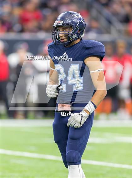 Thumbnail 3 in Clear Brook vs. Kingwood (6A Bi-District Playoff) photogallery.