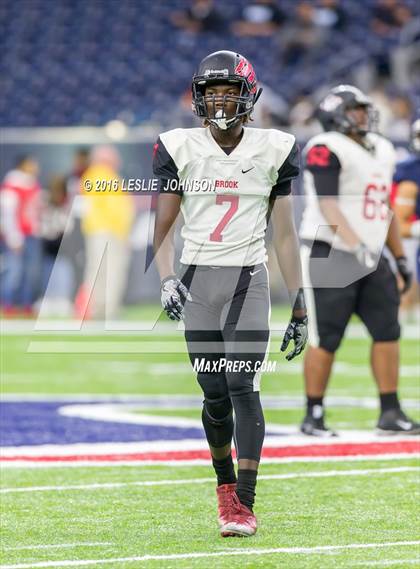 Thumbnail 1 in Clear Brook vs. Kingwood (6A Bi-District Playoff) photogallery.