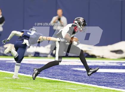 Thumbnail 1 in Clear Brook vs. Kingwood (6A Bi-District Playoff) photogallery.