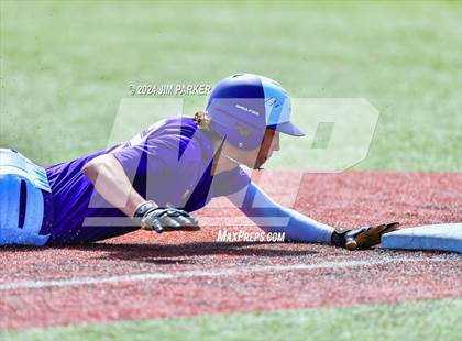Thumbnail 3 in Liberty Hill vs. United (LISD Tournament) photogallery.