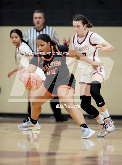 Thumbnail 3 in Haltom vs Keller Central photogallery.