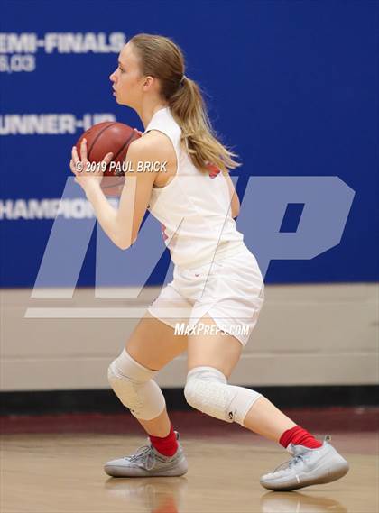 Thumbnail 2 in Westlake vs Lehman photogallery.