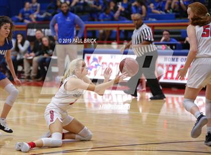 Thumbnail 1 in Westlake vs Lehman photogallery.