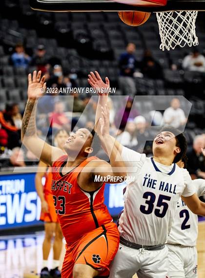 Thumbnail 1 in Stuart Hall vs. Chaffey (CIF State D5 Final) photogallery.