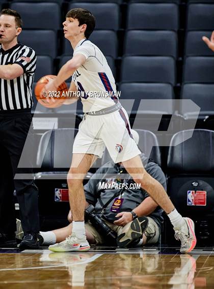 Thumbnail 3 in Stuart Hall vs. Chaffey (CIF State D5 Final) photogallery.