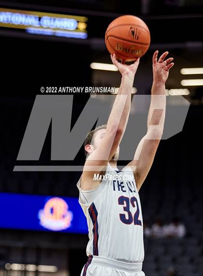 Thumbnail 2 in Stuart Hall vs. Chaffey (CIF State D5 Final) photogallery.