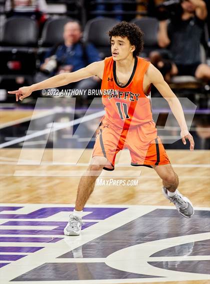 Thumbnail 1 in Stuart Hall vs. Chaffey (CIF State D5 Final) photogallery.