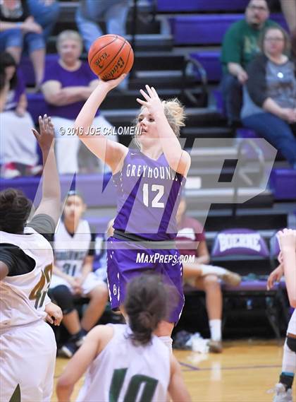 Thumbnail 2 in Boerne vs Southwest (Boerne ISD Tournament) photogallery.