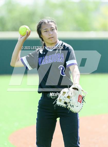 Thumbnail 3 in Sotomayor @ Warren photogallery.
