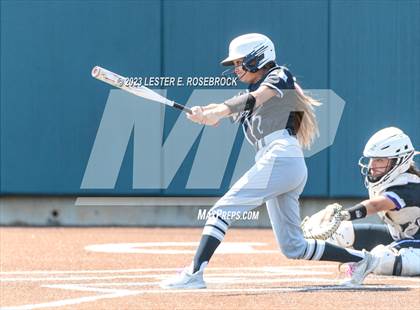 Thumbnail 2 in Sotomayor @ Warren photogallery.