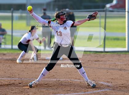 Thumbnail 3 in Woodville @ Kirbyville (UIL Region 3A D2 Bi-District Playoff Game 1) photogallery.