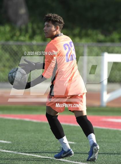 Thumbnail 1 in Cathedral vs. Loyola (CIF State SoCal Regional D1 Final) photogallery.