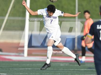 Thumbnail 1 in Cathedral vs. Loyola (CIF State SoCal Regional D1 Final) photogallery.