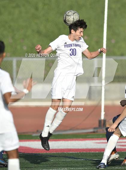 Thumbnail 3 in Cathedral vs. Loyola (CIF State SoCal Regional D1 Final) photogallery.