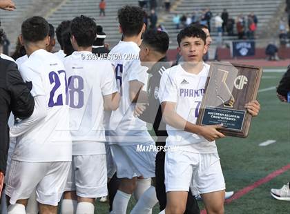 Thumbnail 2 in Cathedral vs. Loyola (CIF State SoCal Regional D1 Final) photogallery.