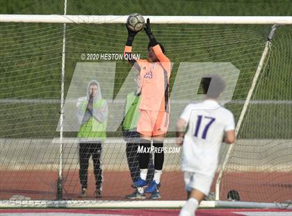 Thumbnail 2 in Cathedral vs. Loyola (CIF State SoCal Regional D1 Final) photogallery.