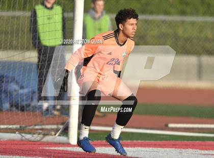 Thumbnail 2 in Cathedral vs. Loyola (CIF State SoCal Regional D1 Final) photogallery.