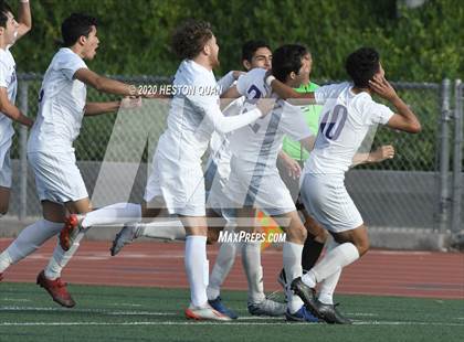 Thumbnail 1 in Cathedral vs. Loyola (CIF State SoCal Regional D1 Final) photogallery.