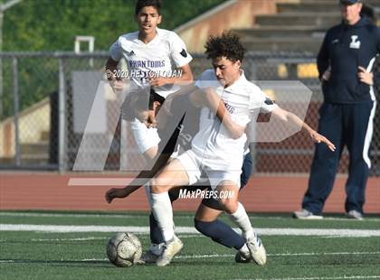 Thumbnail 2 in Cathedral vs. Loyola (CIF State SoCal Regional D1 Final) photogallery.