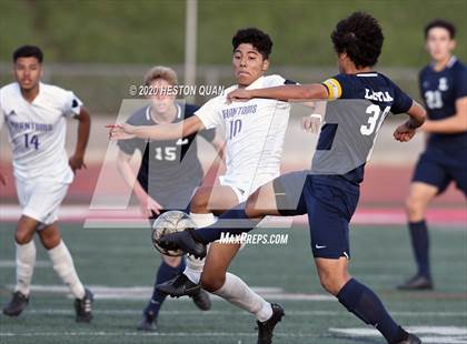 Thumbnail 2 in Cathedral vs. Loyola (CIF State SoCal Regional D1 Final) photogallery.