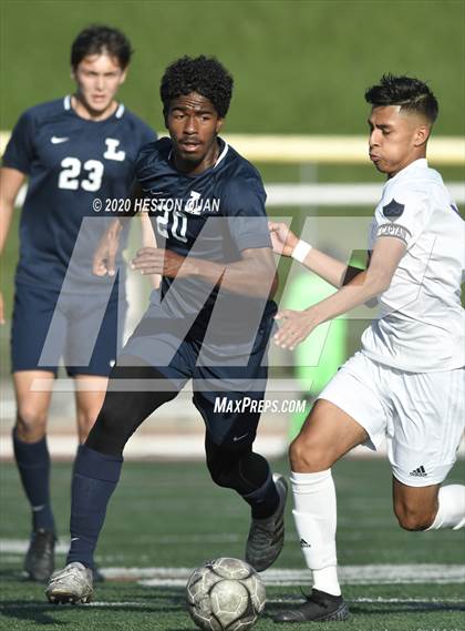 Thumbnail 3 in Cathedral vs. Loyola (CIF State SoCal Regional D1 Final) photogallery.