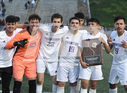 Thumbnail 3 in Cathedral vs. Loyola (CIF State SoCal Regional D1 Final) photogallery.