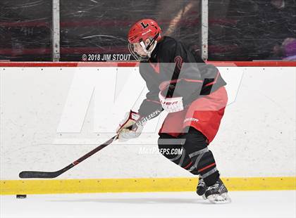 Thumbnail 1 in Lawrenceville vs. Loomis Chaffee (Patsy K. Odden Invitational) photogallery.
