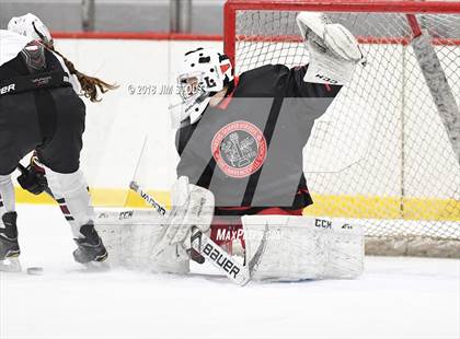 Thumbnail 3 in Lawrenceville vs. Loomis Chaffee (Patsy K. Odden Invitational) photogallery.