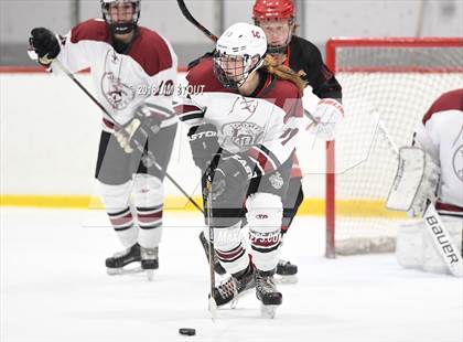 Thumbnail 1 in Lawrenceville vs. Loomis Chaffee (Patsy K. Odden Invitational) photogallery.