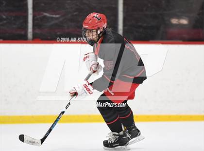 Thumbnail 1 in Lawrenceville vs. Loomis Chaffee (Patsy K. Odden Invitational) photogallery.