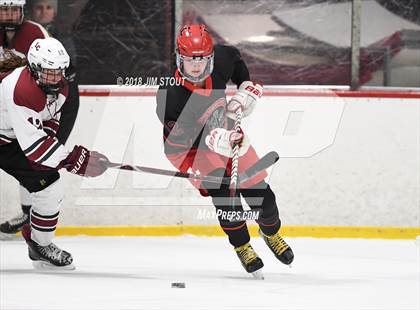 Thumbnail 1 in Lawrenceville vs. Loomis Chaffee (Patsy K. Odden Invitational) photogallery.