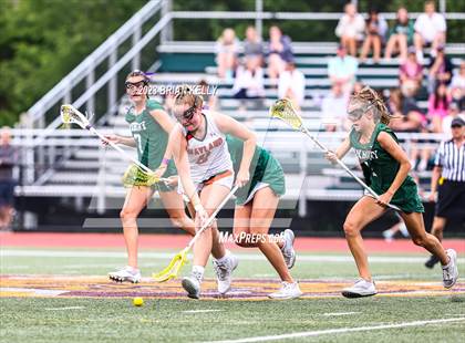 Thumbnail 3 in Wayland vs Duxbury (MIAA Division 2 Semifinal) photogallery.