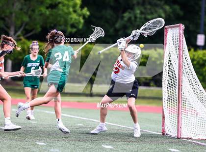 Thumbnail 2 in Wayland vs Duxbury (MIAA Division 2 Semifinal) photogallery.