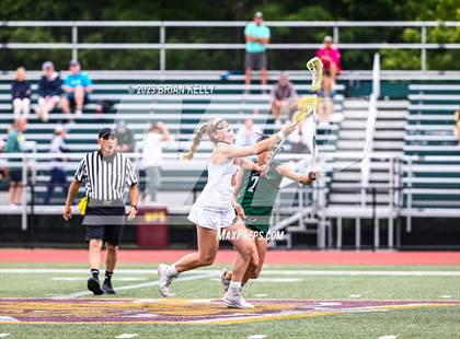 Thumbnail 2 in Wayland vs Duxbury (MIAA Division 2 Semifinal) photogallery.
