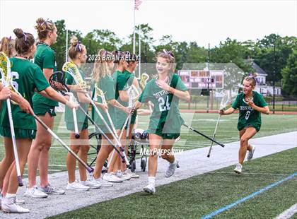 Thumbnail 2 in Wayland vs Duxbury (MIAA Division 2 Semifinal) photogallery.