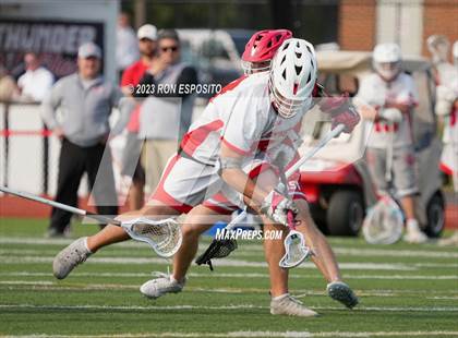 Thumbnail 3 in Smithtown East vs Connetquot photogallery.