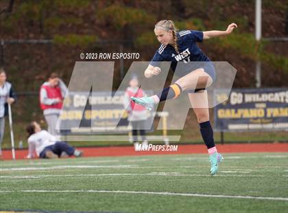 Thumbnail 1 in Southside vs Smithtown West (NYSPHSAA Class 2A Regional)  photogallery.