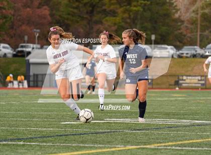Thumbnail 1 in Southside vs Smithtown West (NYSPHSAA Class 2A Regional)  photogallery.