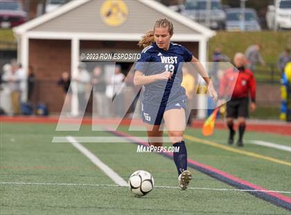 Thumbnail 3 in Southside vs Smithtown West (NYSPHSAA Class 2A Regional)  photogallery.