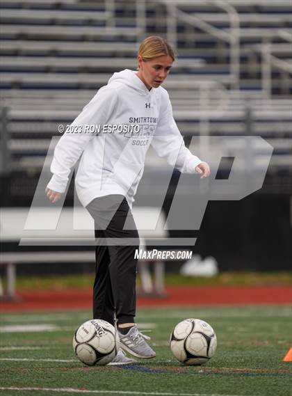 Thumbnail 2 in Southside vs Smithtown West (NYSPHSAA Class 2A Regional)  photogallery.