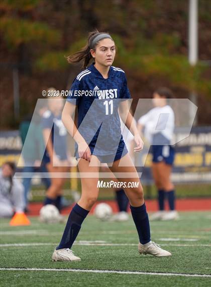 Thumbnail 2 in Southside vs Smithtown West (NYSPHSAA Class 2A Regional)  photogallery.